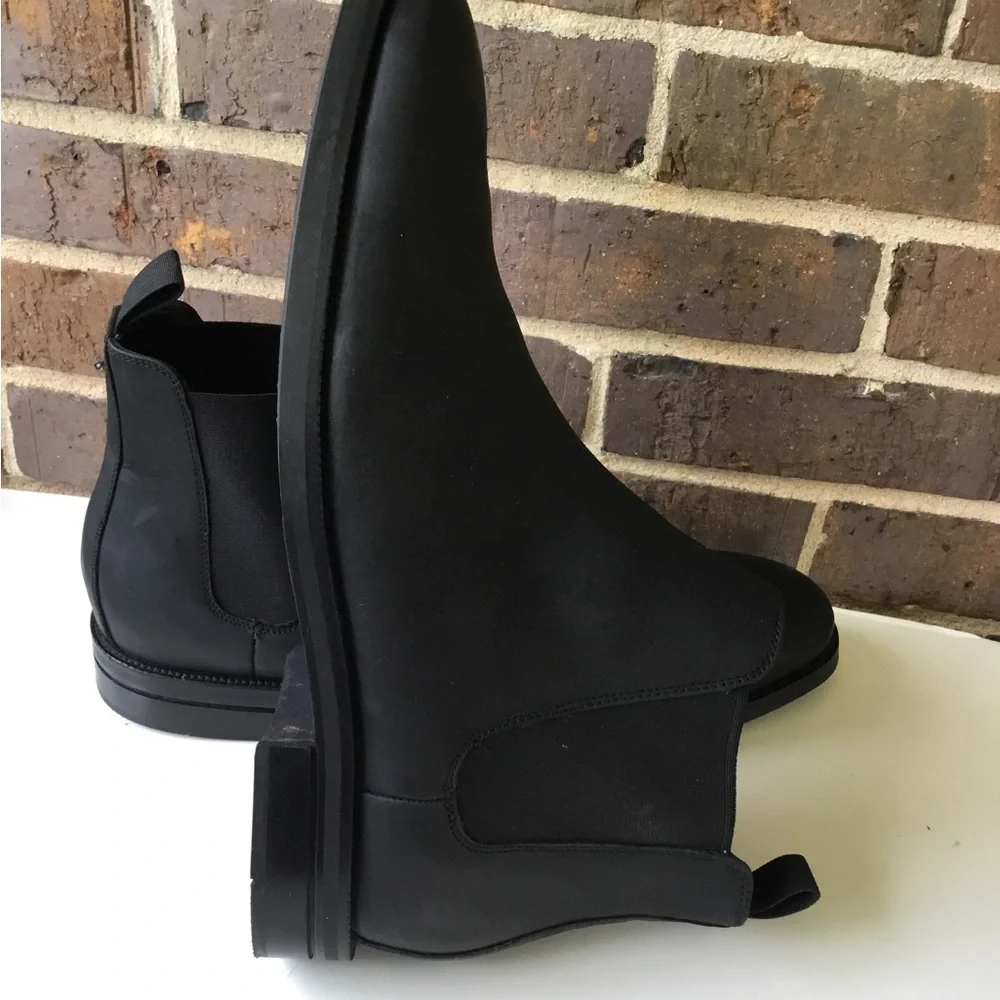 Cole Haan Black Men's Chukka Boot - Smooth Leather Slip-On